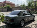 Mercedes-Benz E 230 1992 года за 1 900 000 тг. в Алматы