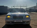 Mercedes-Benz C 180 1998 года за 3 000 000 тг. в Караганда