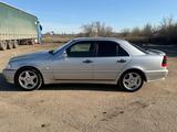 Mercedes-Benz C 180 1998 года за 3 000 000 тг. в Караганда – фото 4