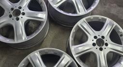 Диски разноширокие r19 за 130 000 тг. в Есик