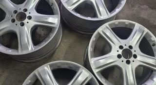 Диски разноширокие r19 за 130 000 тг. в Есик