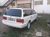 Volkswagen Passat 1995 годаүшін1 550 000 тг. в Астана – фото 2