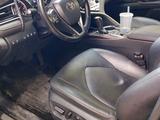 Toyota Camry 2021 годаүшін13 500 000 тг. в Тараз – фото 5