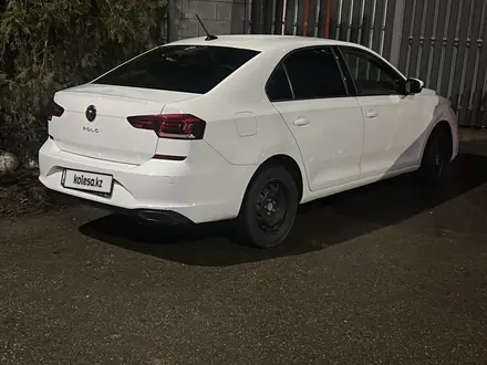 Volkswagen Polo 2020 года за 7 100 000 тг. в Алматы – фото 2