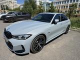 BMW 330 2023 года за 39 000 000 тг. в Астана – фото 4