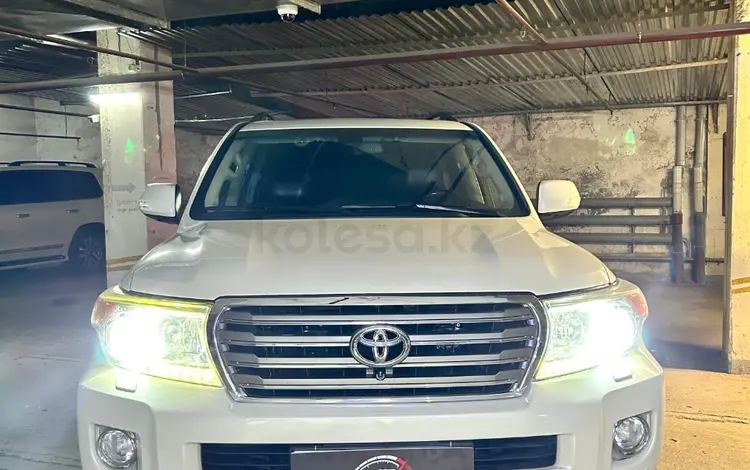 Toyota Land Cruiser 2012 годаүшін23 200 000 тг. в Астана