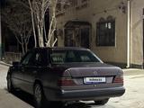 Mercedes-Benz E 230 1991 года за 1 550 000 тг. в Кызылорда – фото 4
