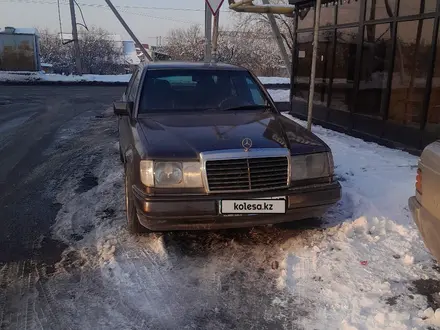 Mercedes-Benz E 230 1992 года за 700 000 тг. в Алматы – фото 10