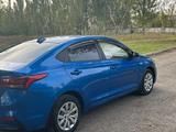 Hyundai Accent 2018 года за 6 500 000 тг. в Алматы – фото 3