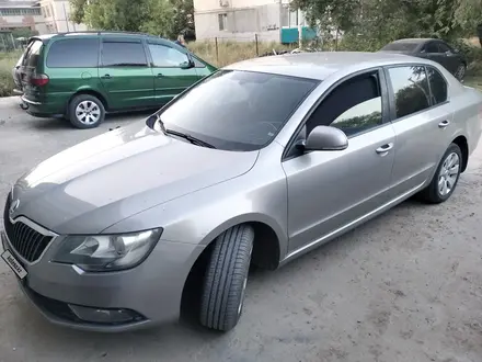 Skoda Superb 2013 года за 5 500 000 тг. в Уральск