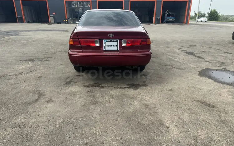 Toyota Camry Gracia 1999 годаүшін2 500 000 тг. в Алматы