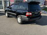 Toyota Land Cruiser 2006 года за 10 590 000 тг. в Усть-Каменогорск – фото 2
