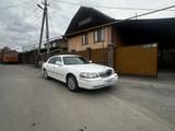 Lincoln Town Car 2004 года за 7 500 000 тг. в Алматы – фото 2