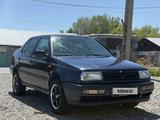 Volkswagen Vento 1992 года за 1 100 000 тг. в Караганда