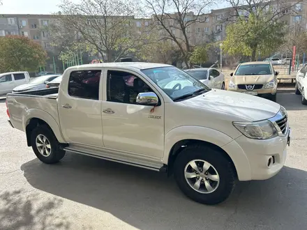 Toyota Hilux 2013 года за 14 000 000 тг. в Актау