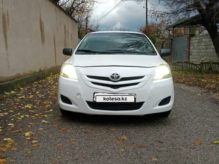 Toyota Yaris 2006 года за 3 800 000 тг. в Тараз