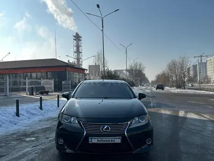 Lexus ES 250 2014 года за 11 750 000 тг. в Алматы