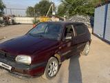 Volkswagen Golf 1993 года за 430 000 тг. в Алматы