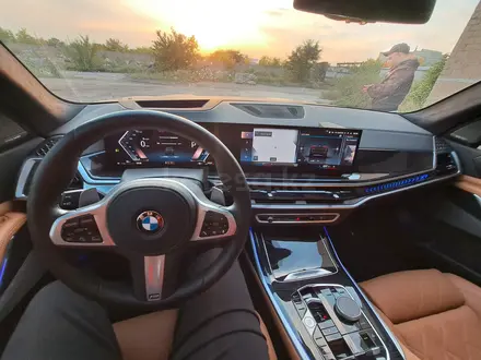 BMW X7 2022 года за 70 000 000 тг. в Астана – фото 5