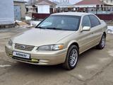 Toyota Camry 1998 года за 3 500 000 тг. в Байконыр – фото 5