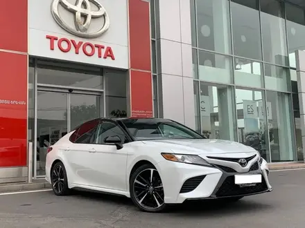 Toyota Camry 2019 года за 16 000 000 тг. в Костанай – фото 2