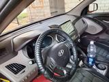 Hyundai Tucson 2012 года за 6 500 000 тг. в Актобе – фото 5