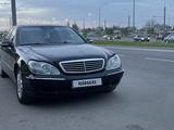 Mercedes-Benz S 320 2002 года за 3 600 000 тг. в Алматы – фото 2