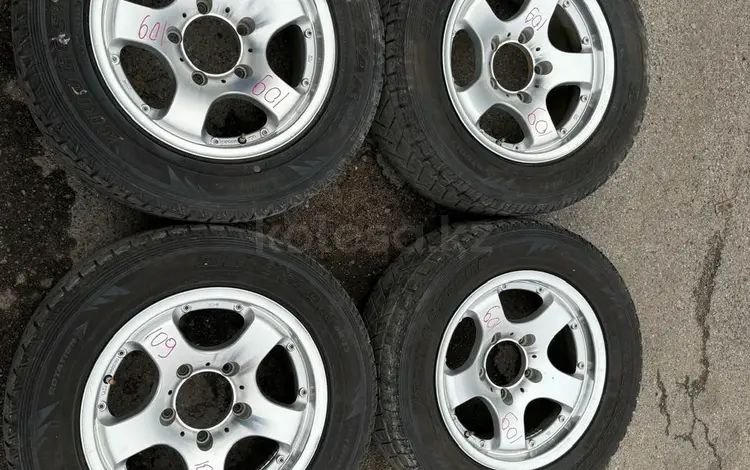Диски R16 на Suzuki Grand Vitara XL7 с Зимней резиной 235/60 за 280 000 тг. в Алматы