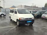 Toyota Hiace 2003 года за 1 990 000 тг. в Алматы – фото 2