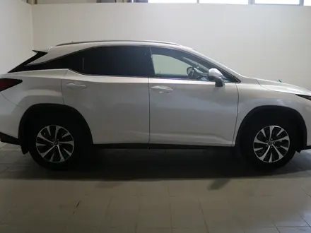 Lexus RX 300 2022 года за 28 790 000 тг. в Актобе – фото 4