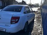 ВАЗ (Lada) Granta 2190 2013 годаfor3 100 000 тг. в Семей – фото 2