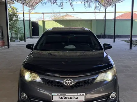 Toyota Camry 2012 года за 9 000 000 тг. в Жанаозен