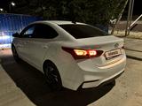 Hyundai Accent 2019 года за 7 100 000 тг. в Атырау – фото 3