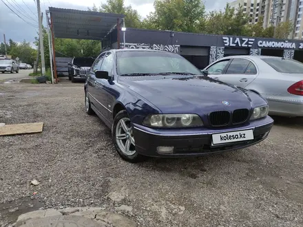 BMW 520 1996 года за 2 800 000 тг. в Астана