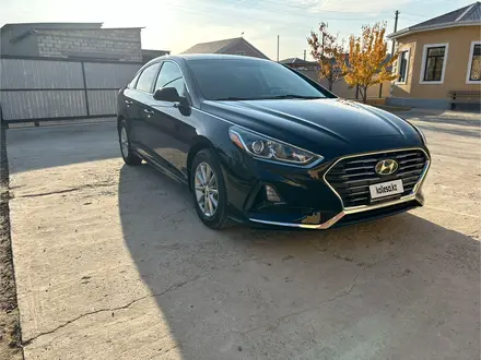 Hyundai Sonata 2018 года за 9 000 000 тг. в Кульсары – фото 2