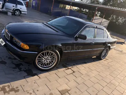 BMW 728 1998 года за 2 599 999 тг. в Алматы – фото 4