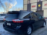 Toyota Sienna 2015 годаfor9 500 000 тг. в Уральск