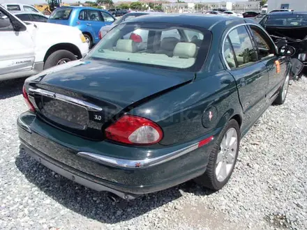 Jaguar X-Type 2002 года за 403 671 тг. в Алматы – фото 3