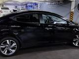 Hyundai Elantra 2015 годаfor6 900 000 тг. в Алматы – фото 5