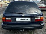 Volkswagen Passat 1992 годаүшін2 000 000 тг. в Караганда – фото 5