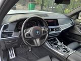 BMW X7 2020 года за 53 000 000 тг. в Шымкент – фото 3