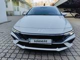 Hyundai Elantra 2024 года за 9 300 000 тг. в Алматы – фото 4