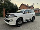 Toyota Land Cruiser 2016 года за 30 750 000 тг. в Алматы – фото 2