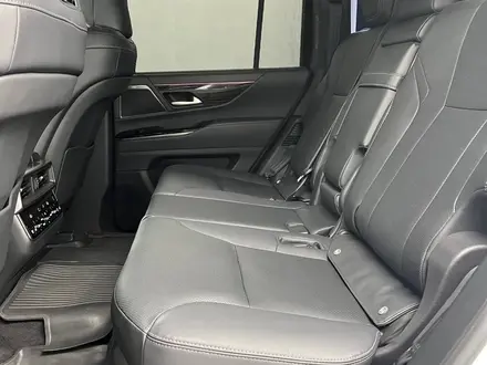 Lexus LX 600 Luxury 7S 2022 года за 70 000 000 тг. в Алматы – фото 10