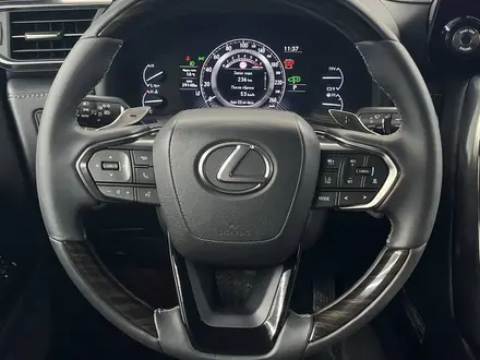 Lexus LX 600 Luxury 7S 2022 года за 70 000 000 тг. в Алматы – фото 12