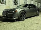 Chrysler 300C 2014 годаүшін13 000 000 тг. в Астана – фото 2
