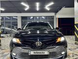 Toyota Camry 2020 годаүшін10 500 000 тг. в Шымкент
