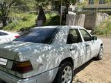 Mercedes-Benz E 200 1991 года за 800 000 тг. в Алматы – фото 2