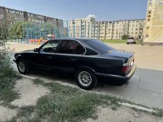 BMW 528