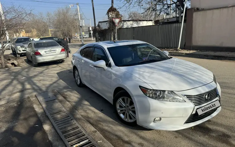 Lexus ES 250 2013 года за 11 800 000 тг. в Алматы